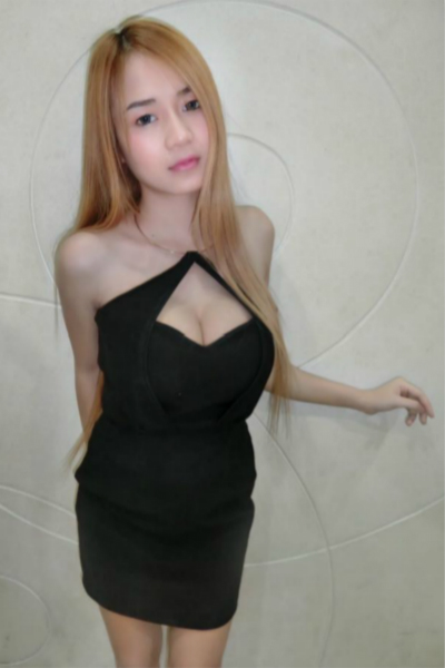 Jasmine1BAbe Female,Blonde,C cup, 40kg,Couples